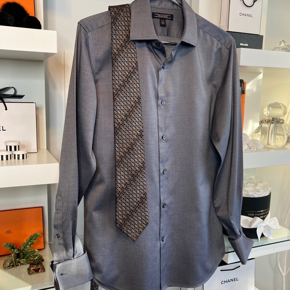 BANANA REPUBLIC FRENCH CUFFS SHIRT